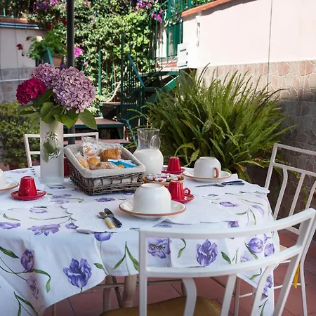Holiday home Il Gatto Rosso *